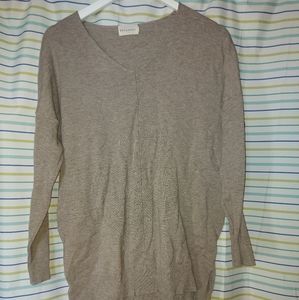 Dreamers Tan Sweater Oversized long sleeve comfy Sweater V Style Neck Size M/L